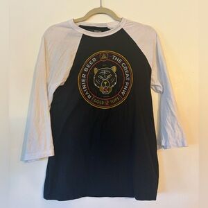 Rainier Beer Women’s Medium Baseball 3/4 sleeve black and white shirt with bear
